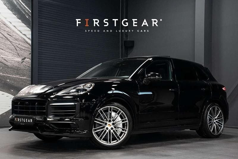 Zwart Gebruikt 2021 Porsche Cayenne Sport SUV | € 69.900 (Goede deal) - Afbeelding 1/4