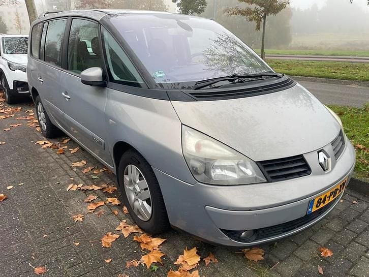 Gebruikt 2004 Renault Grand Espace MPV | € 1.250 (Eerlijke prijs) - Afbeelding 1/4