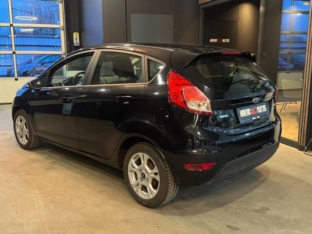 Occasion Ford Fiesta Titanium 101 PK (74 kW) 2014 Zwart Hatchback
