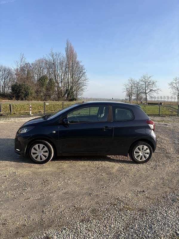 Occasion Peugeot 108 Access 69 PK (50 kW) 2015 Sedan