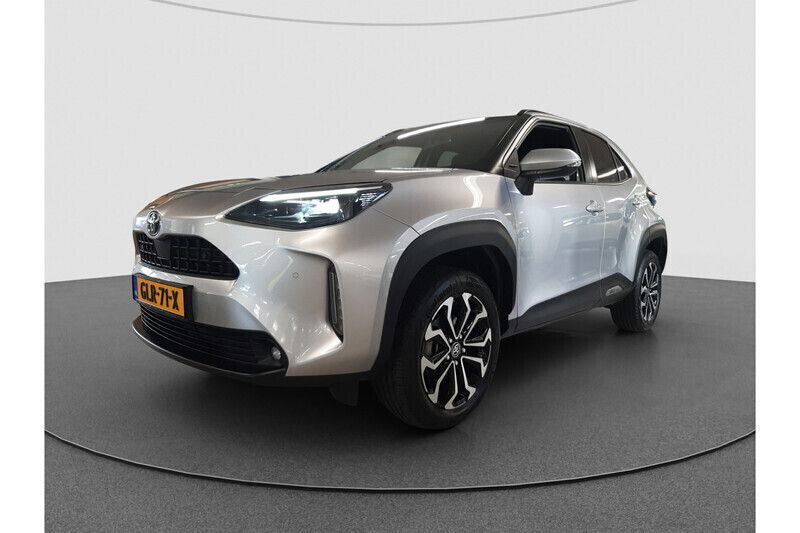 Gebruikt 2023 Toyota Yaris Hybrid X-plore | € 29.345 (Eerlijke prijs) - Afbeelding 1/1