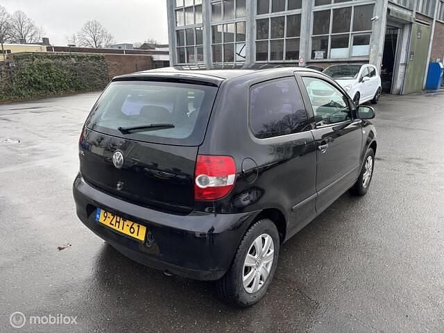 Occasion VW Fox Trendline 54 PK (39 kW) 2007 Zwart Hatchback