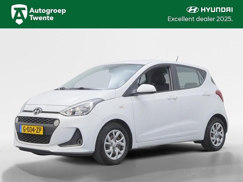 Atlas white Gebruikt 2019 Hyundai i10 Comfort Hatchback | € 9.750 (Eerlijke prijs) - Afbeelding 1/4