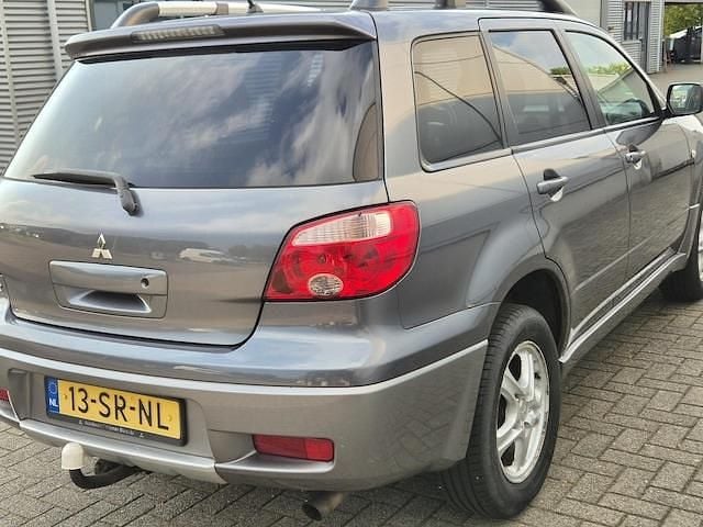 Occasion Mitsubishi Outlander Invite+ 136 PK (100 kW) 2006 Grijs SUV