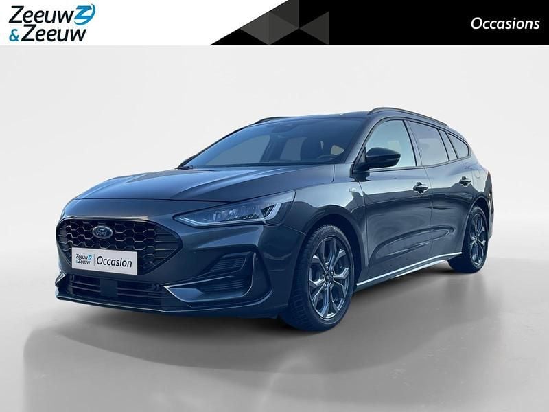 Grijs Gebruikt 2022 Ford Focus ST-Line Stationwagen | € 19.745 (Goede deal) - Afbeelding 1/4