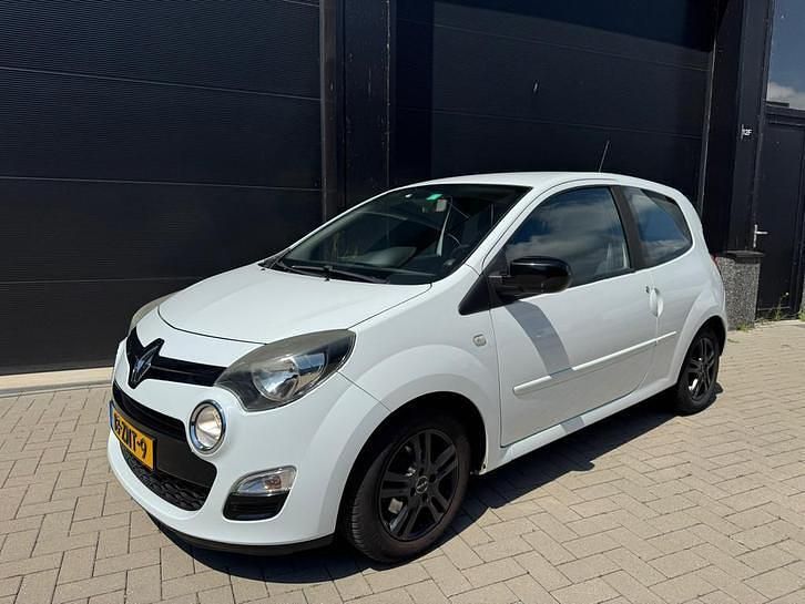 Wit Occasion 2013 Renault Twingo Dynamique Hatchback | € 3.399 (Eerlijke prijs) - Afbeelding 1/4