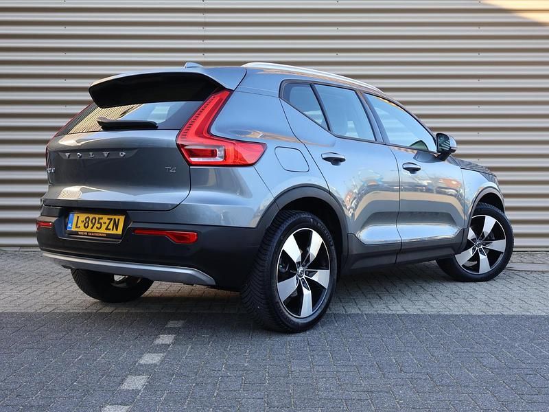 Occasion Volvo XC40 Momentum 2021 Grijs SUV