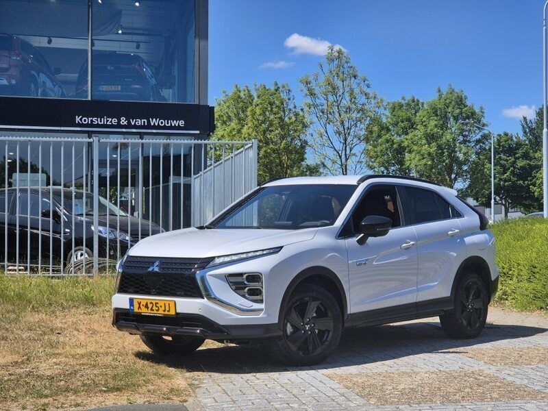 Wit Gebruikt 2023 Mitsubishi Eclipse Cross Edition SUV | € 30.599 (Iets duurder) - Afbeelding 1/4