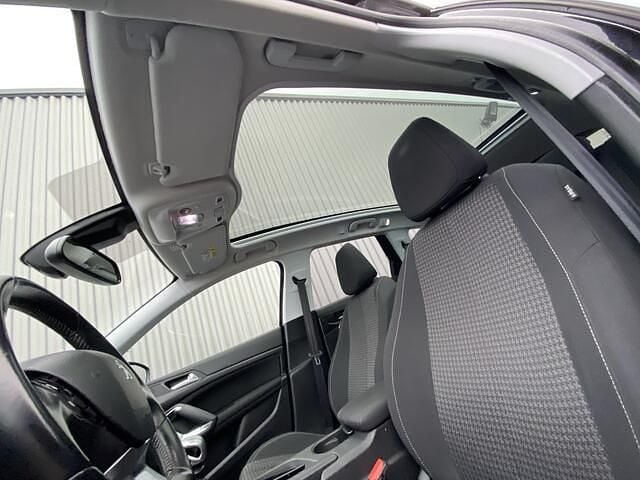 Occasion Peugeot 308 SW 111 PK (81 kW) 2018 Zwart Stationwagen