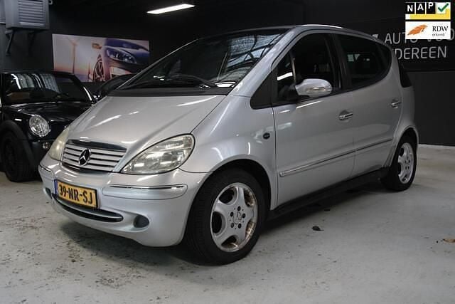 Grijs Gebruikt 2004 Mercedes A160 Avantgarde MPV | € 950 (Eerlijke prijs) - Afbeelding 1/4