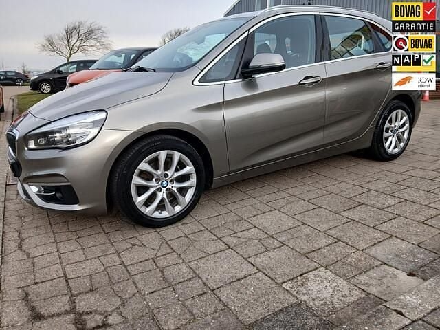 Occasion BMW 220 Luxury Line 192 PK (141 kW) 2015 Grijs Stationwagen