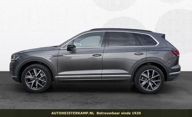 Grijs Gebruikt 2021 VW Touareg Elegance SUV | € 62.950 (Duur) - Afbeelding 1/4