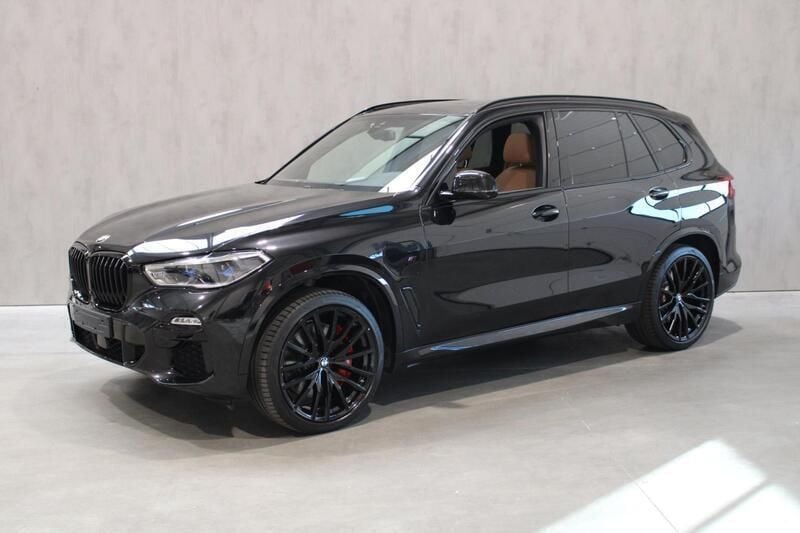 Zwart Gebruikt 2021 BMW X5 Executive SUV | € 64.995 (Goede deal) - Afbeelding 1/4