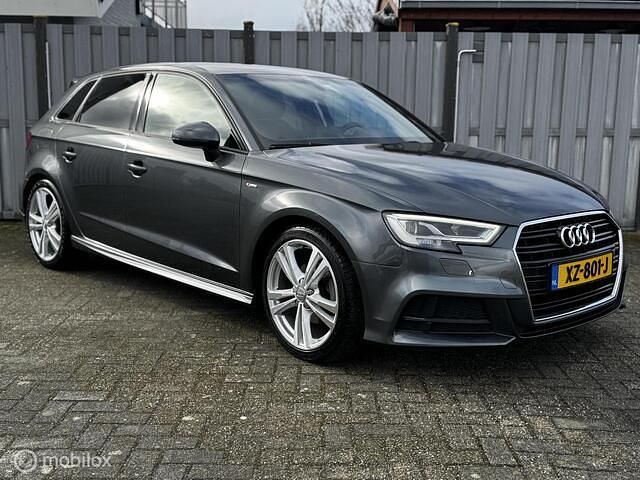Occasion Audi A3 Sportback S-Line 150 PK (110 kW) 2019 Grijs Hatchback