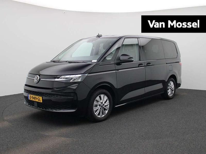 Zwart Gebruikt 2024 VW T7 Edition Van | € 53.900 - Afbeelding 1/4