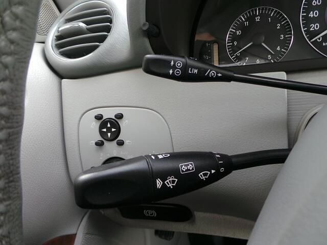 Occasion Mercedes CLK320 Elegance 218 PK (160 kW) 2002 Blauw Coupé