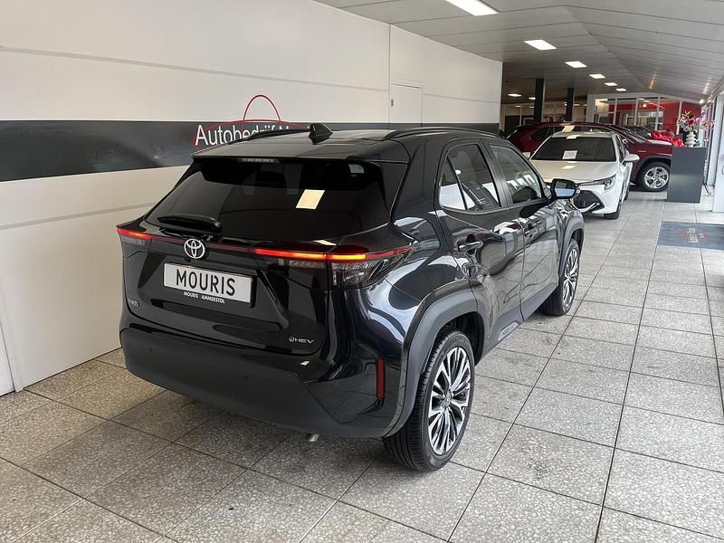 Occasion Toyota Yaris Cross Executive 131 PK (96 kW) 2025 Zwart SUV