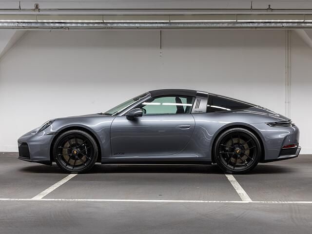 Nieuw Porsche 911 Targa 4 541 PK (397 kW) 2025 Grijs Cabriolet