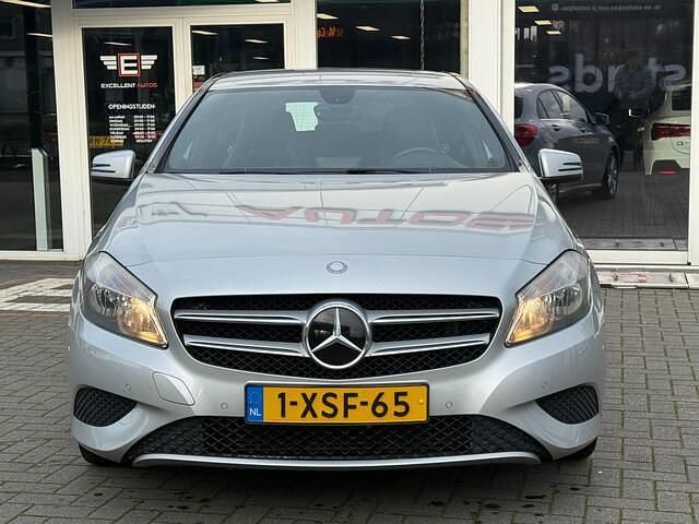Occasion Mercedes A180 Ambition 123 PK (90 kW) 2012 Grijs Hatchback