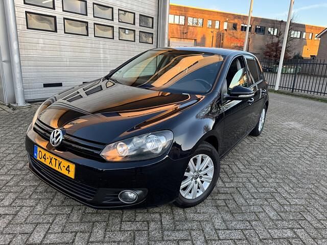 Occasion VW Golf VII Trendline 105 PK (77 kW) 2012 Zwart Hatchback