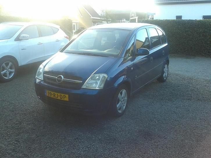 Occasion 2005 Opel Meriva MPV | € 750 (Super prijs) - Afbeelding 1/4
