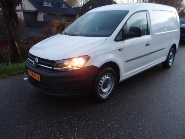 Wit Gebruikt 2016 VW Caddy Maxi Trendline MPV | € 9.950 (Eerlijke prijs) - Afbeelding 1/4