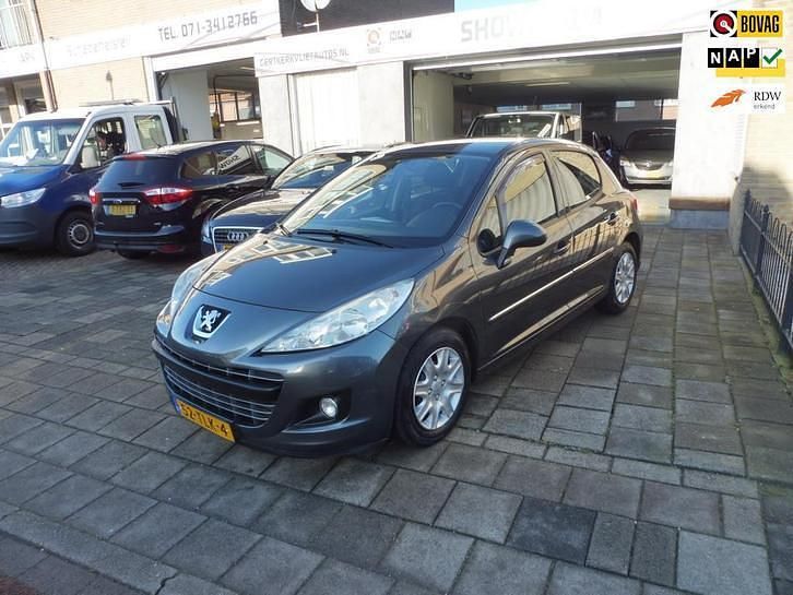 Grijs Occasion 2012 Peugeot 207 Active Hatchback | € 2.750 (Eerlijke prijs) - Afbeelding 1/4