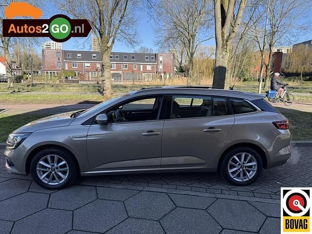 Occasion Renault Mégane GrandTour LIMITED 101 PK (74 kW) 2018 Bruin (metallic) Stationwagen