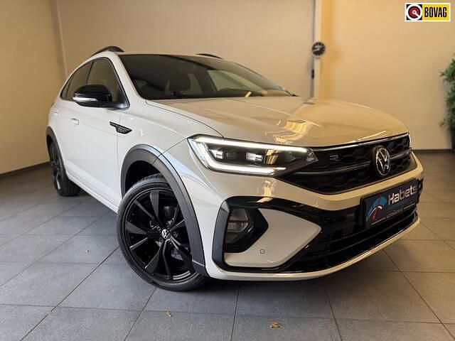 Grijs Gebruikt 2022 VW Taigo R-line SUV | € 25.950 (Goede deal) - Afbeelding 1/4