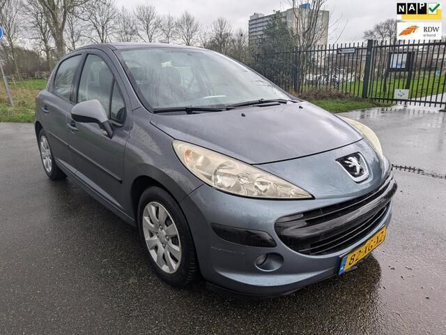 Grijs Gebruikt 2007 Peugeot 207 Hatchback | € 1.745 (Eerlijke prijs) - Afbeelding 1/4
