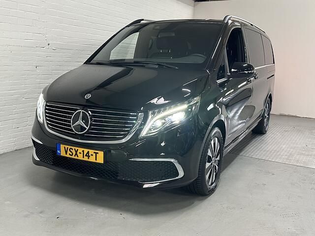 Zwart Occasion 2022 Mercedes EQV300 Van | € 40.000 (Super prijs) - Afbeelding 1/4