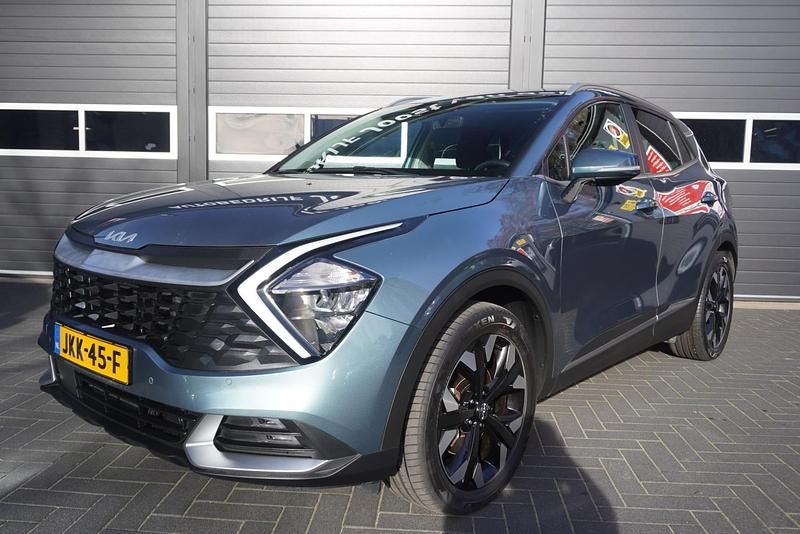 Grijs Gebruikt 2022 Kia Sportage SUV | € 28.800 (Goede deal) - Afbeelding 1/4