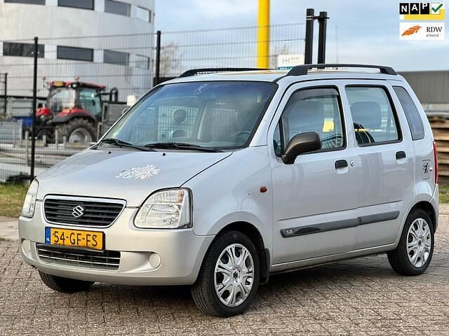 Grijs Gebruikt 2000 Suzuki Wagon R GL Hatchback | € 995 (Goede deal) - Afbeelding 1/4