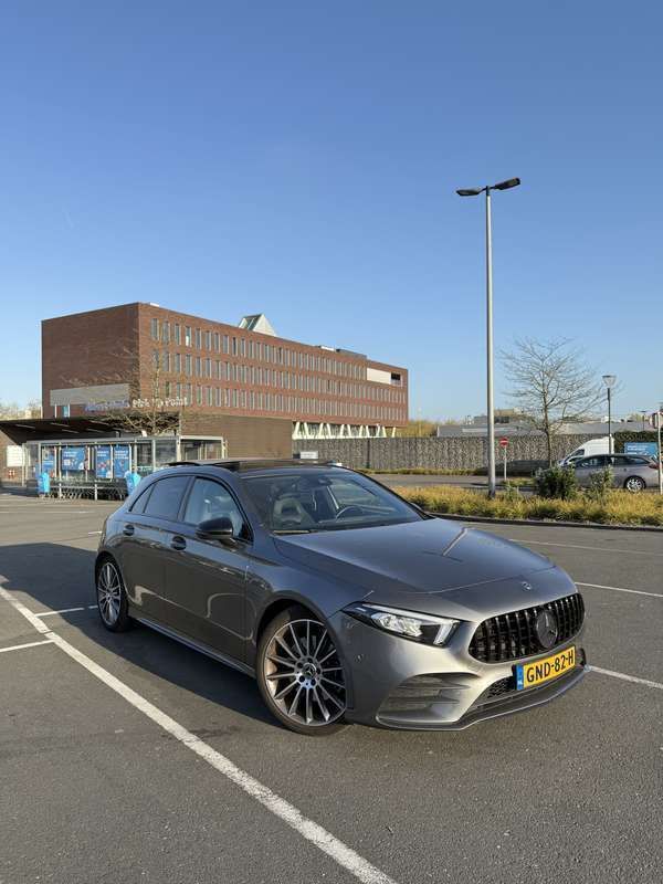 Gebruikt 2019 Mercedes A220 AMG Line Premium Plus Sedan | € 29.500 - Afbeelding 1/4