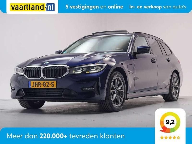 Blauw Gebruikt 2021 BMW 320e Executive Stationwagen | € 26.445 (Eerlijke prijs) - Afbeelding 1/4