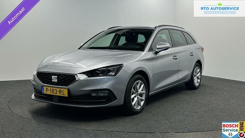 Grijs Gebruikt 2022 Seat Leon ST Style Stationwagen | € 19.000 (Eerlijke prijs) - Afbeelding 1/4