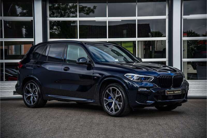 Zwart, metallic lak Gebruikt 2021 BMW X5 Executive SUV | € 59.450 (Eerlijke prijs) - Afbeelding 1/4