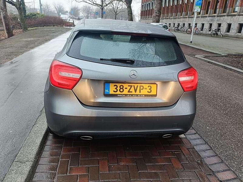 Occasion Mercedes A180 Ambition 122 PK (89 kW) 2013 Grijs Stationwagen