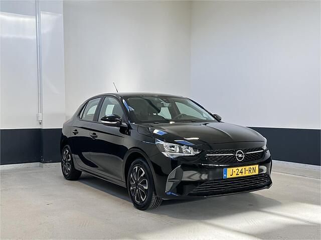 Zwart Gebruikt 2020 Opel Corsa Edition Hatchback | € 11.449 (Eerlijke prijs) - Afbeelding 1/4
