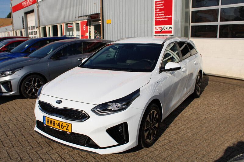Wit Gebruikt 2021 Kia Ceed Stationwagen | € 20.900 (Eerlijke prijs) - Afbeelding 1/4