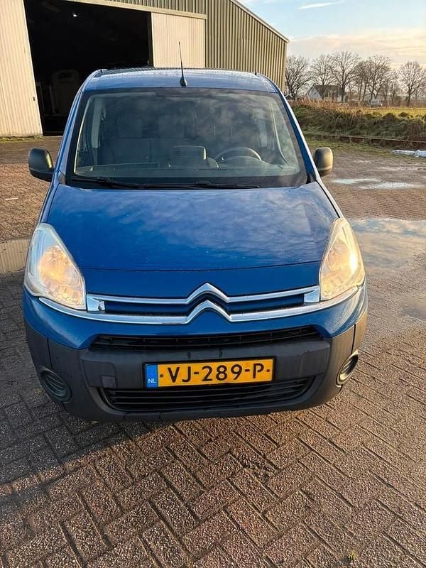 Occasion 2014 Citroën Berlingo MPV | € 3.000 (Goede deal) - Afbeelding 1/4