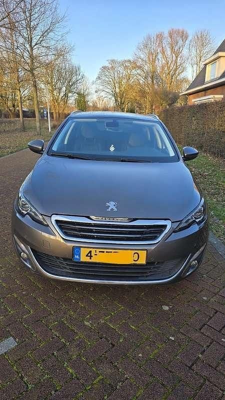 Occasion 2015 Peugeot 308 SW Allure Stationwagen | € 5.500 (Super prijs) - Afbeelding 1/4