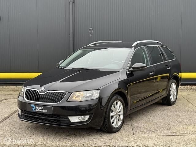 Occasion Skoda Octavia Ambition 110 PK (80 kW) 2017 Zwart Stationwagen