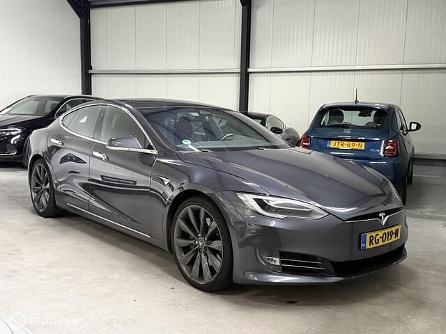 Occasion Tesla Model S 235 kW (320 PK) 2017 Grijs (metallic) Hatchback