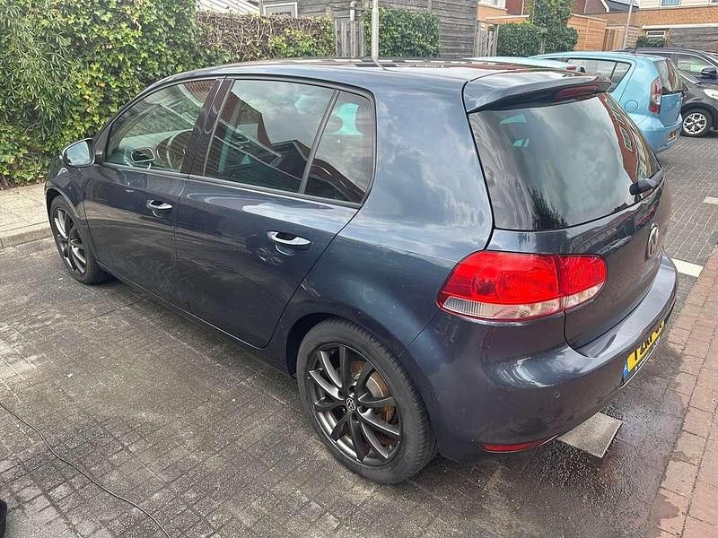 Blauw Gebruikt 2011 VW Golf VI Highline Hatchback | € 5.500 (Eerlijke prijs) - Afbeelding 1/4