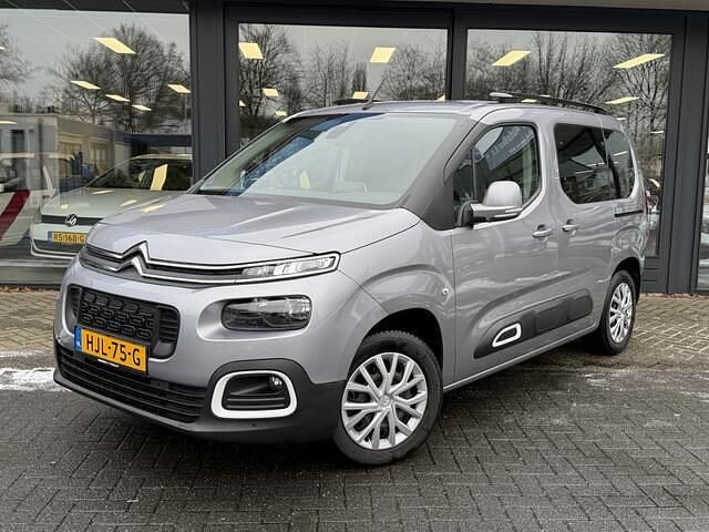 Grijs Occasion 2020 Citroën Berlingo PureTech MPV | € 15.950 (Duur) - Afbeelding 1/4
