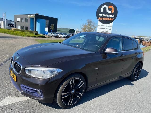 Bruin Gebruikt 2016 BMW 116 Sport Line Hatchback | € 7.650 (Eerlijke prijs) - Afbeelding 1/4