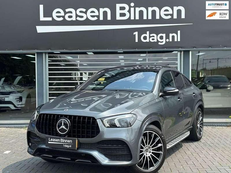 Grijs Gebruikt 2021 Mercedes GLE350 Coupé | € 69.950 (Eerlijke prijs) - Afbeelding 1/4
