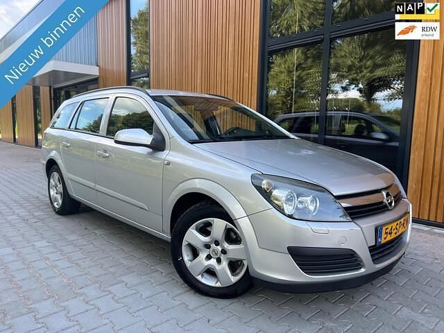 Grijs Gebruikt 2006 Opel Astra Edition Hatchback | € 1.299 (Iets duurder) - Afbeelding 1/4