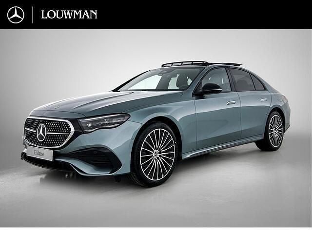 Zilver Nieuw 2026 Mercedes E300 Sport Edition Sedan | € 78.367 (Super prijs) - Afbeelding 1/4